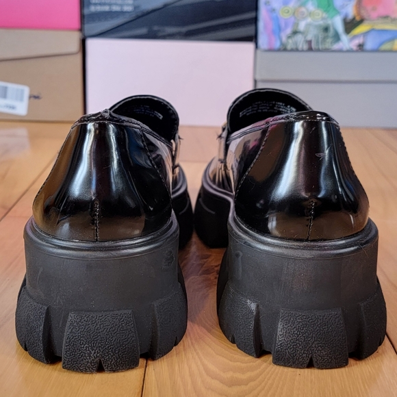 Steve Madden Chunky Platform Loafer - Picture 5 of 6